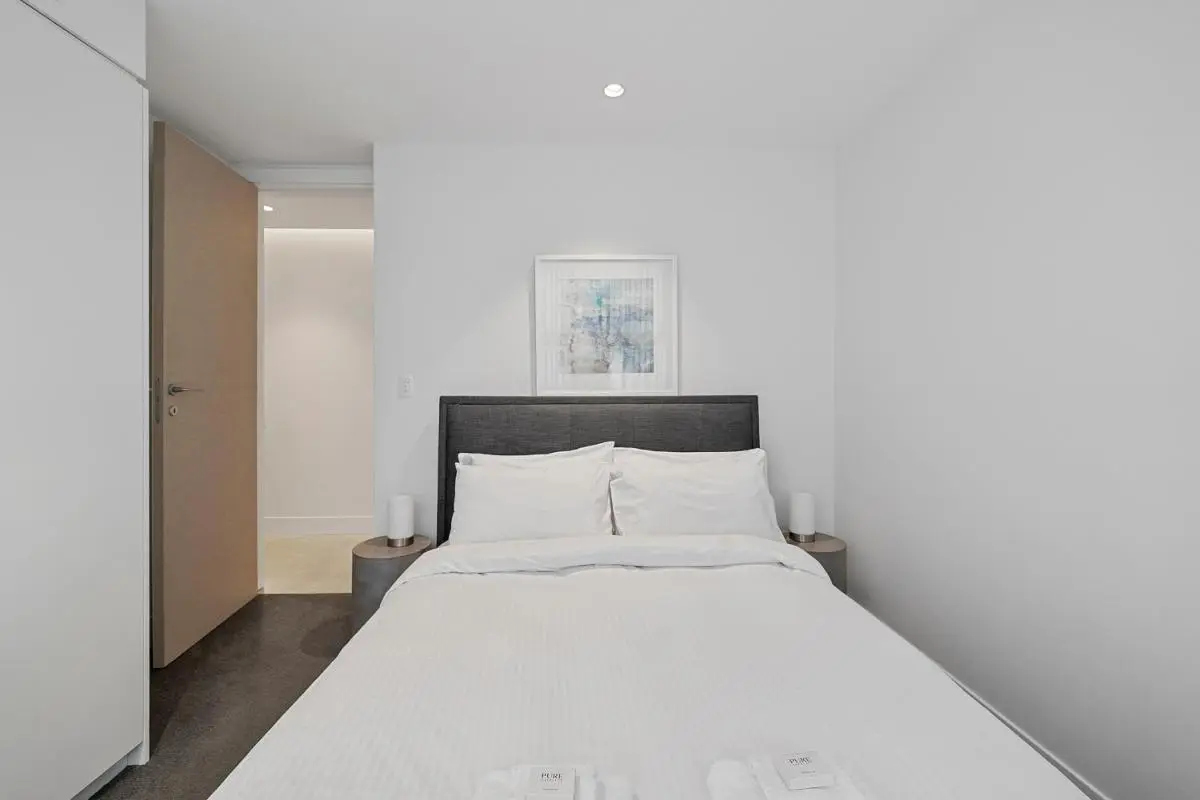 Image 6 of Inviting 2BR Unit with Parking near Coogee Beach