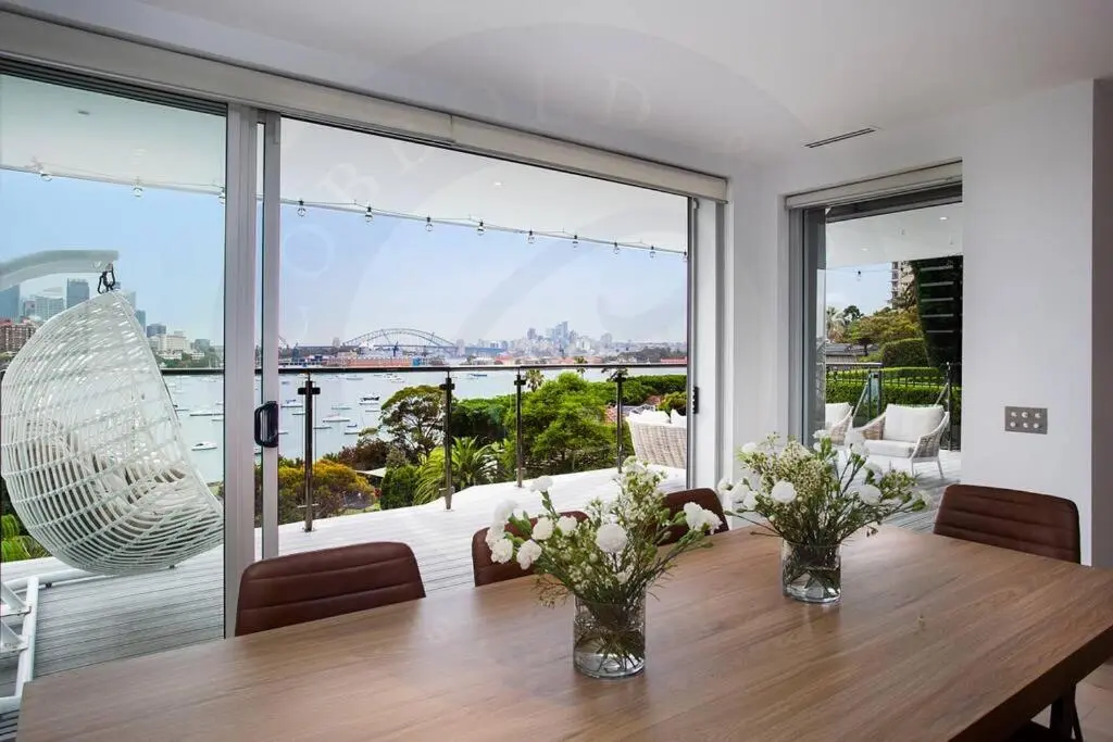 Image 3 of Kanangra – A Superb House on Sydney Harbour