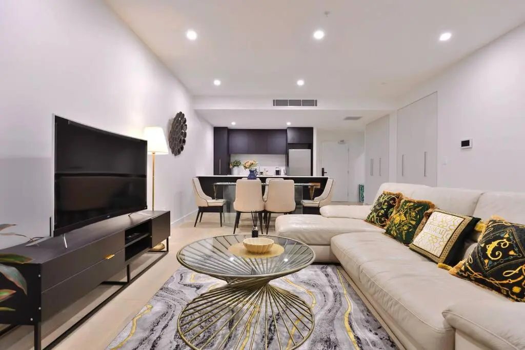 Image of Leichhardt Serene Retreat – Views丨Parking丨Ease