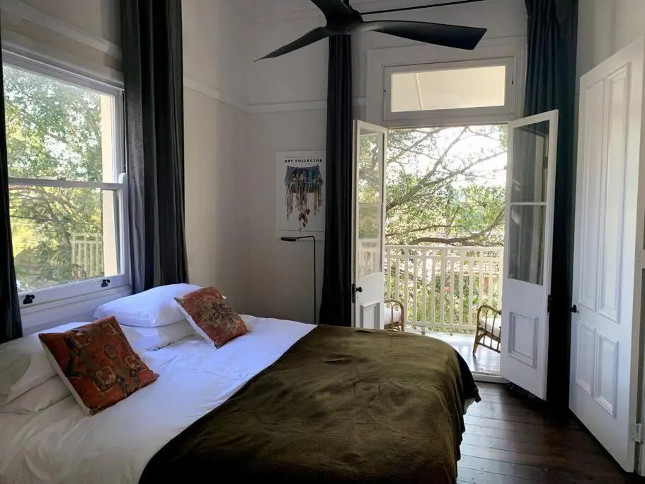 Image 6 of Light filled terrace flat