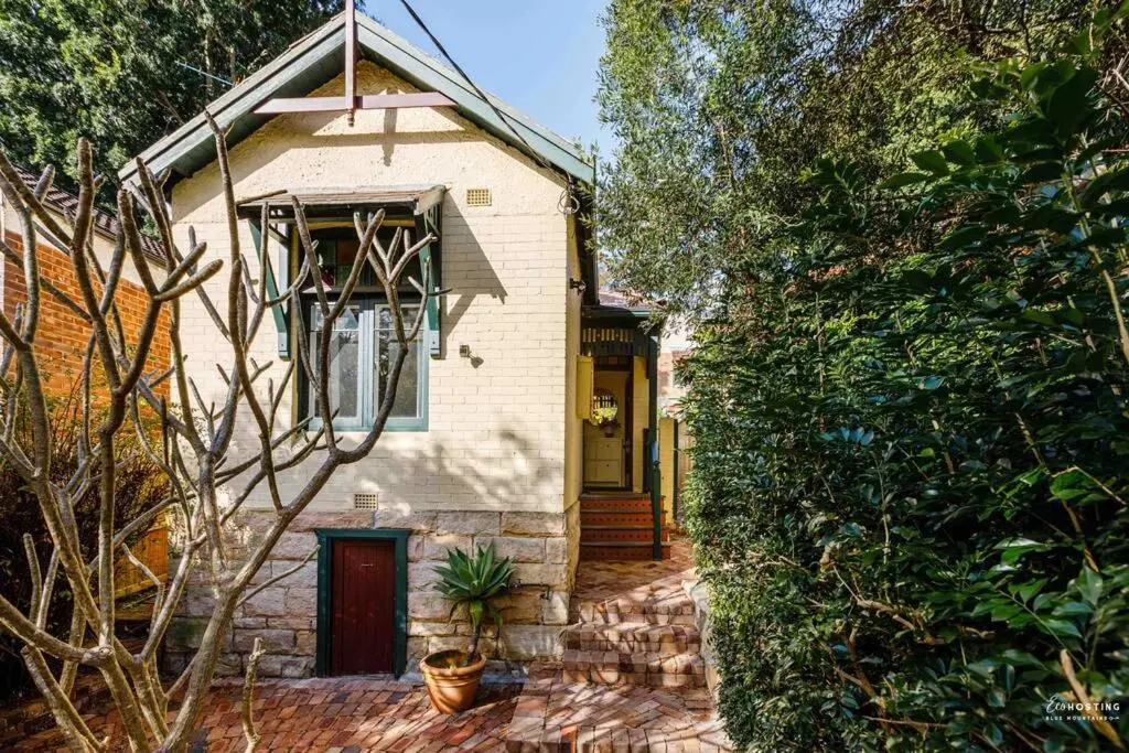 Image 5 of Luna Residence at Sydney Harbour