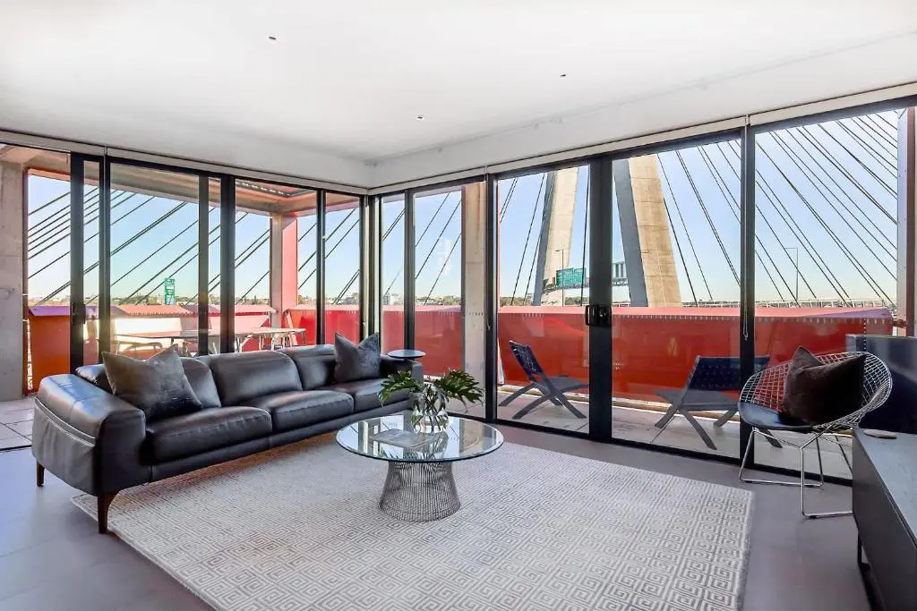 Image of Lux Pyrmont 1 Bed Apt – Parking & Pool Access