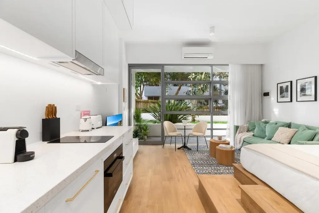 Image of Luxe Central Studio 4 – Close to Randwick
