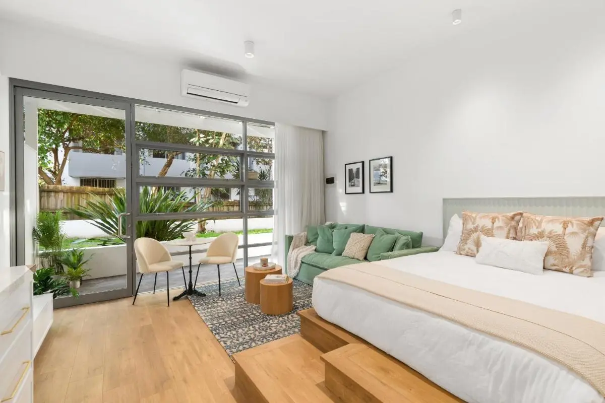 Image 1 of Luxe Central Studio 4 – Close to Randwick