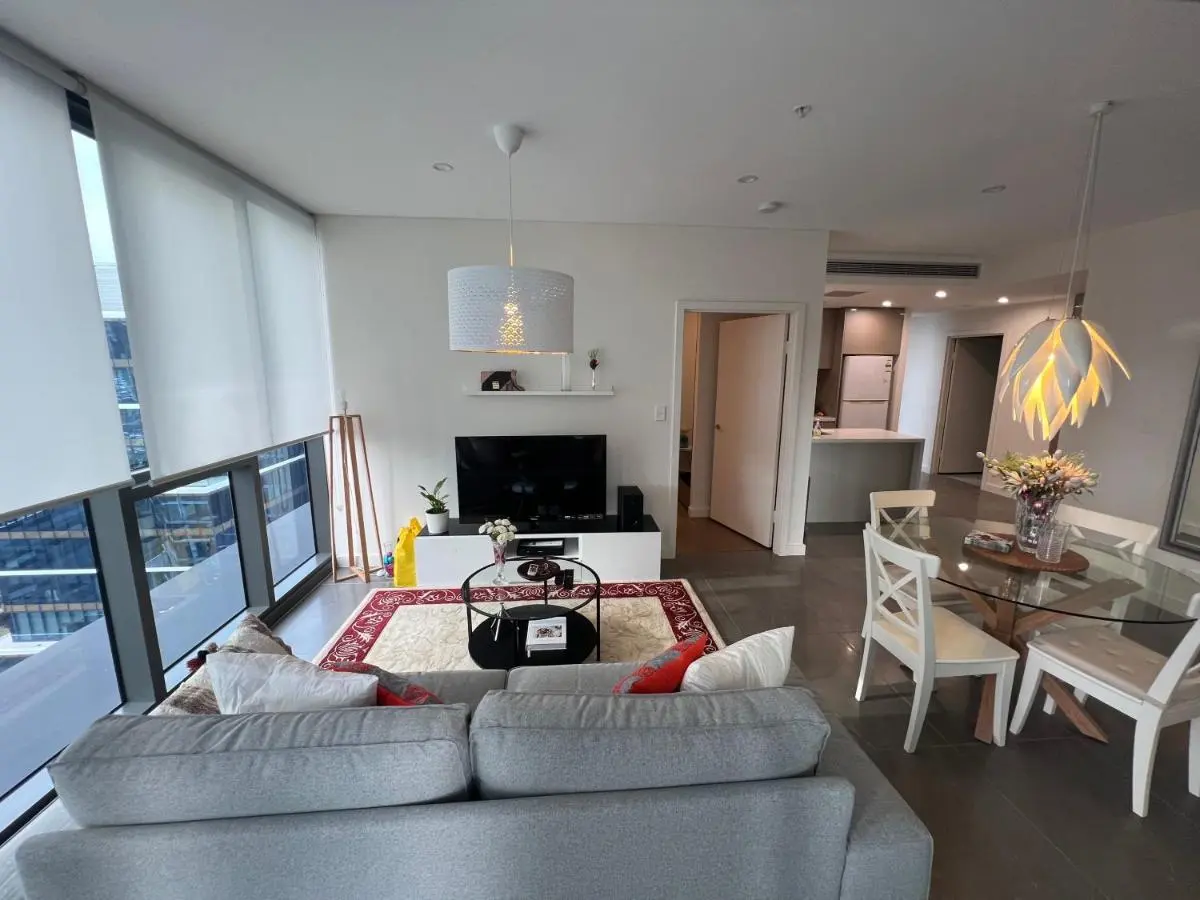 Image 4 of Luxe Park – Comfort and Style