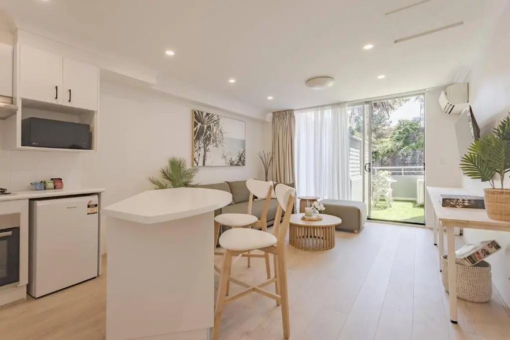 Image of Luxurious Manly Retreat with Beachside Bliss