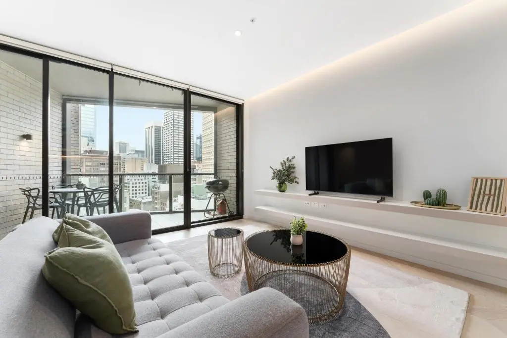 Image of Luxury 2BR 2BA & Free Parking – 5 Min Walk to Town Hall & Darling Harbour