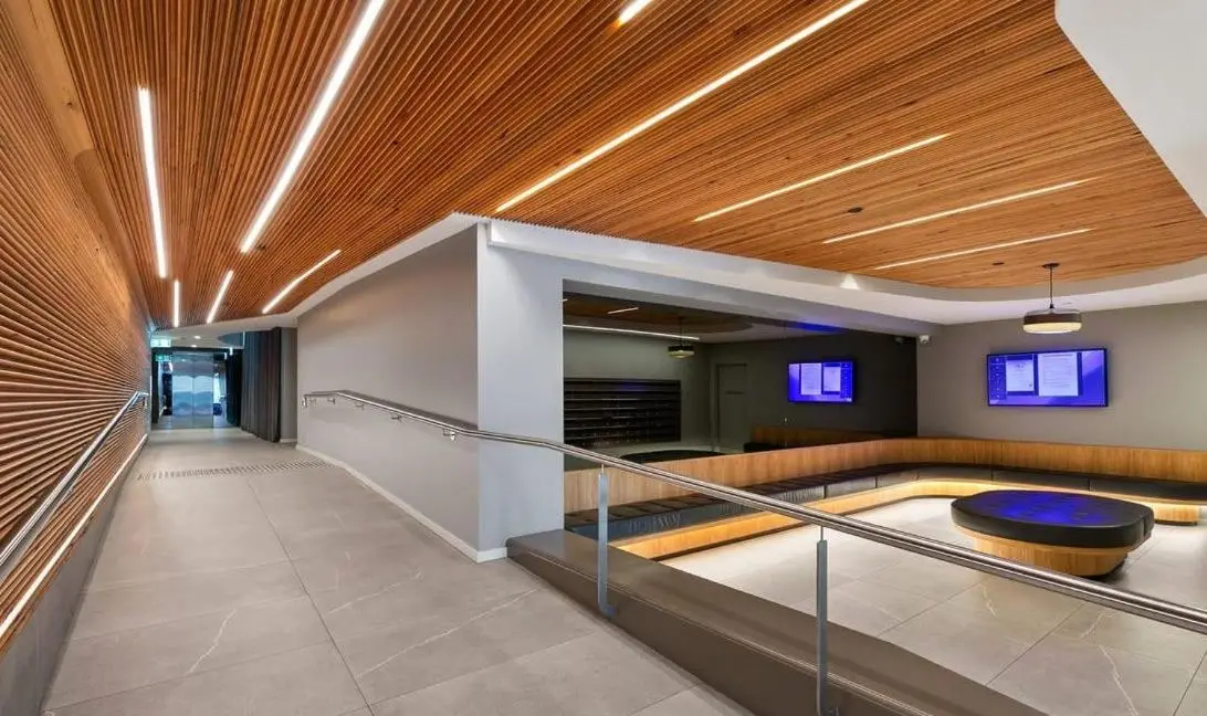 Image 1 of Luxury Sydney Condo, Pool, Gym, Parking