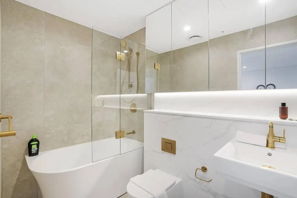 Image 2 of Modern 2BR with City Views & Pool Near Parramatta