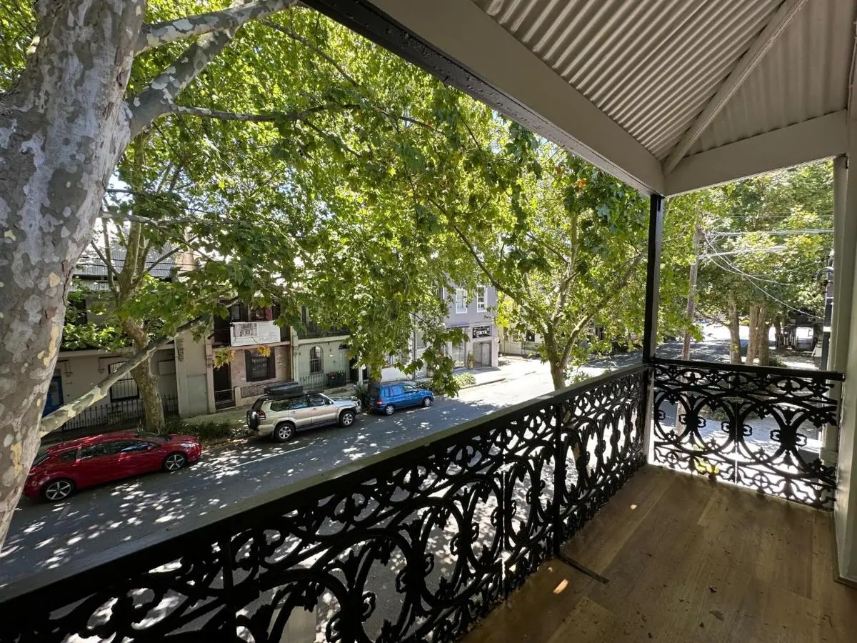 Image 1 of Modern 3-Bedrooms Townhouse in an Paddington