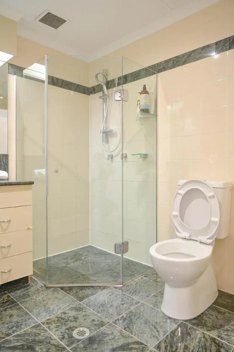 Image 3 of Modern Darling Harbour 2BR Apt Walk to Everything