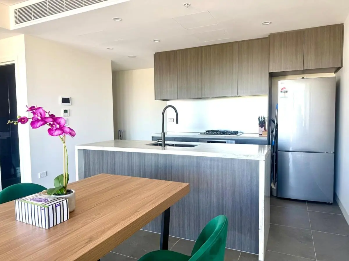 Image 4 of New Olympic Park 2 bedroom Condo -Pool Gym Parking 9