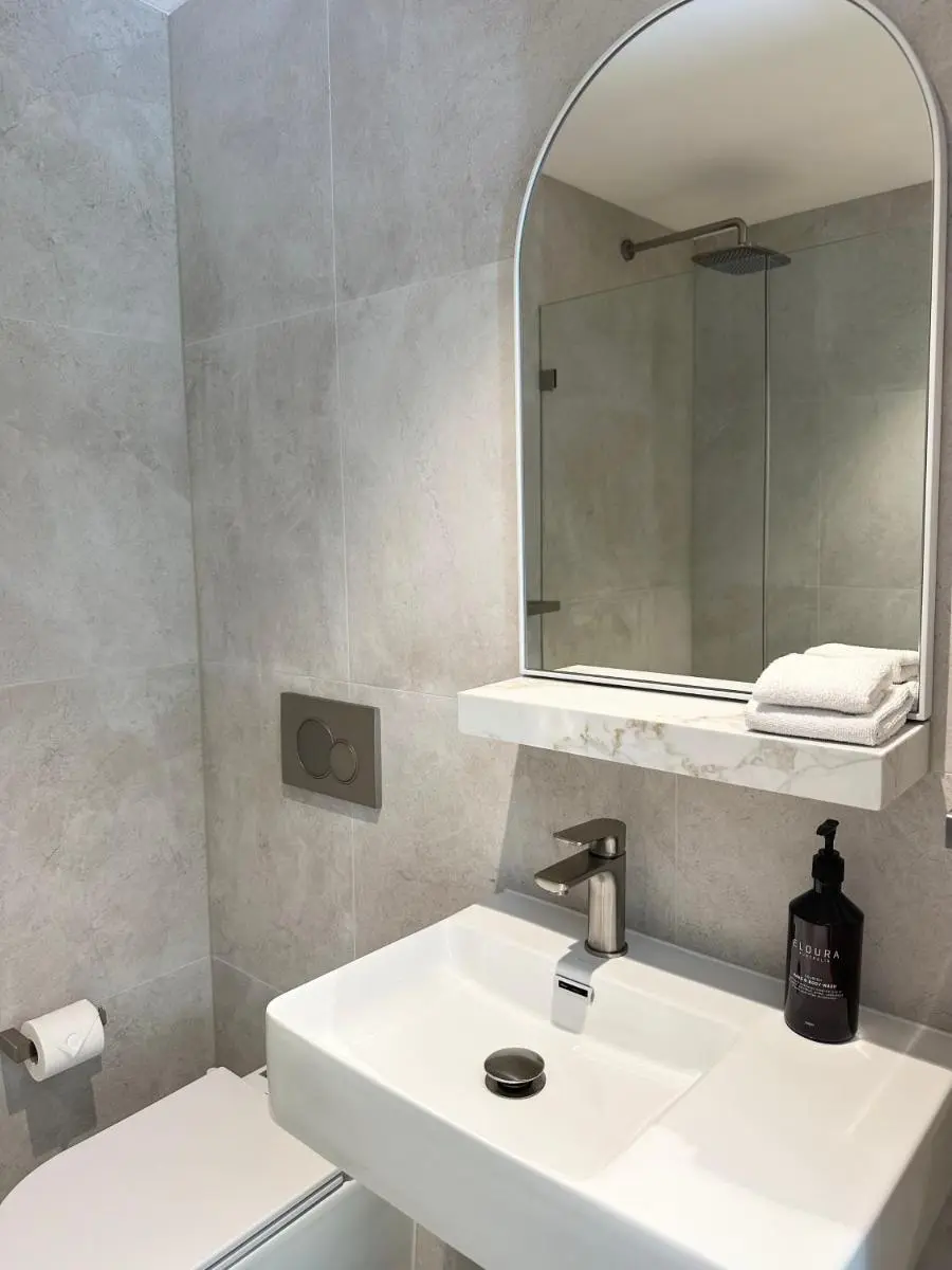 Image 3 of No 9 Springfield