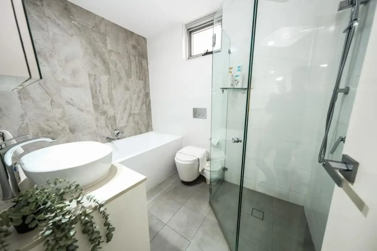 Image 3 of One bedroom in Sydney Five Dock