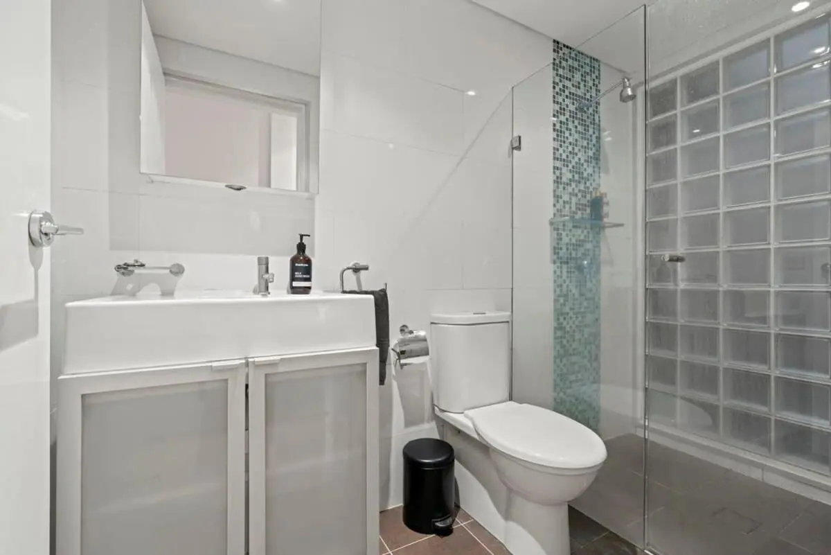 Image 2 of Paddington Weekender