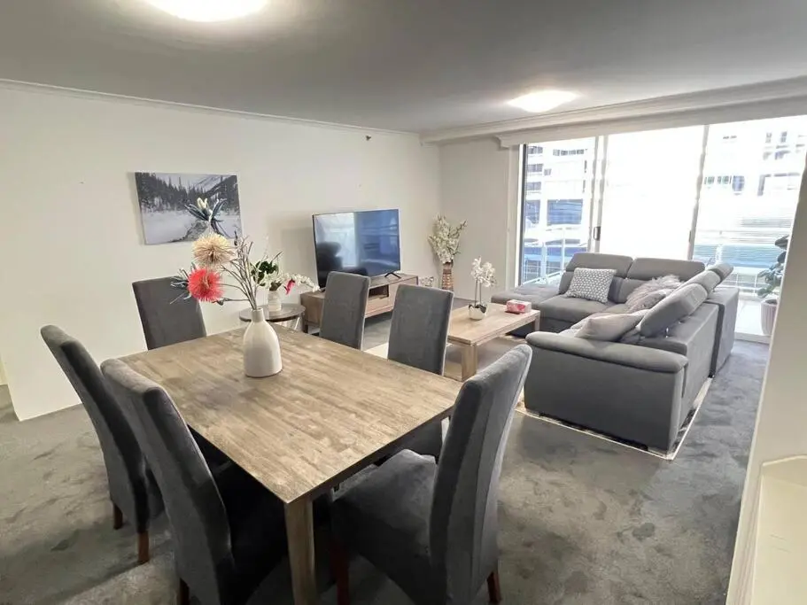 Image of Perfectly Located CBD 3 bedrooms Apartment