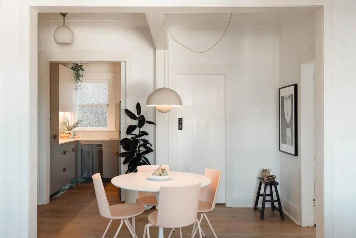 Image 3 of Poppy’s Pad – A Designer Mid century Manly Getaway