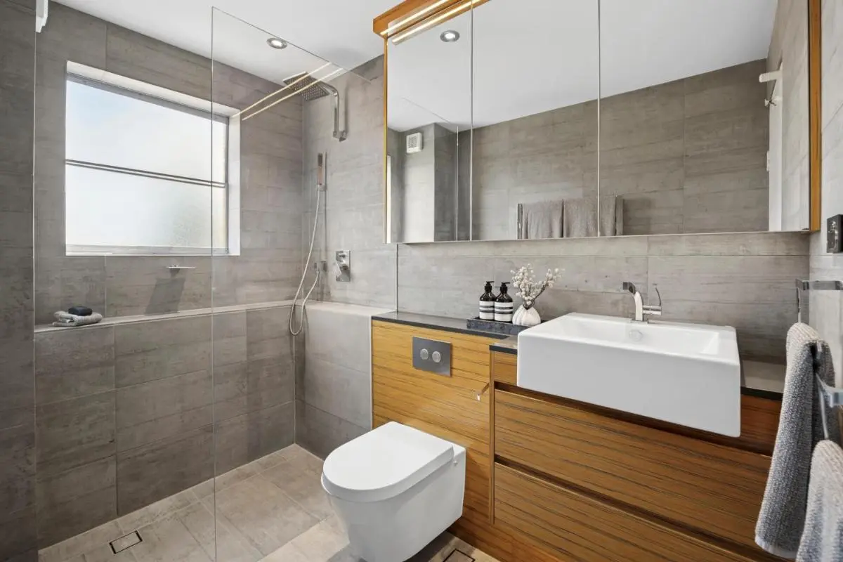 Image 2 of Scenic Private Exclusive Waterfront View at Mosman