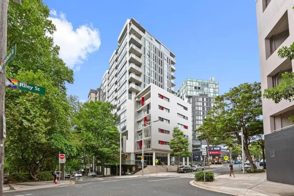 Image 5 of Secluded Surry Hills Escape with Private Balcony