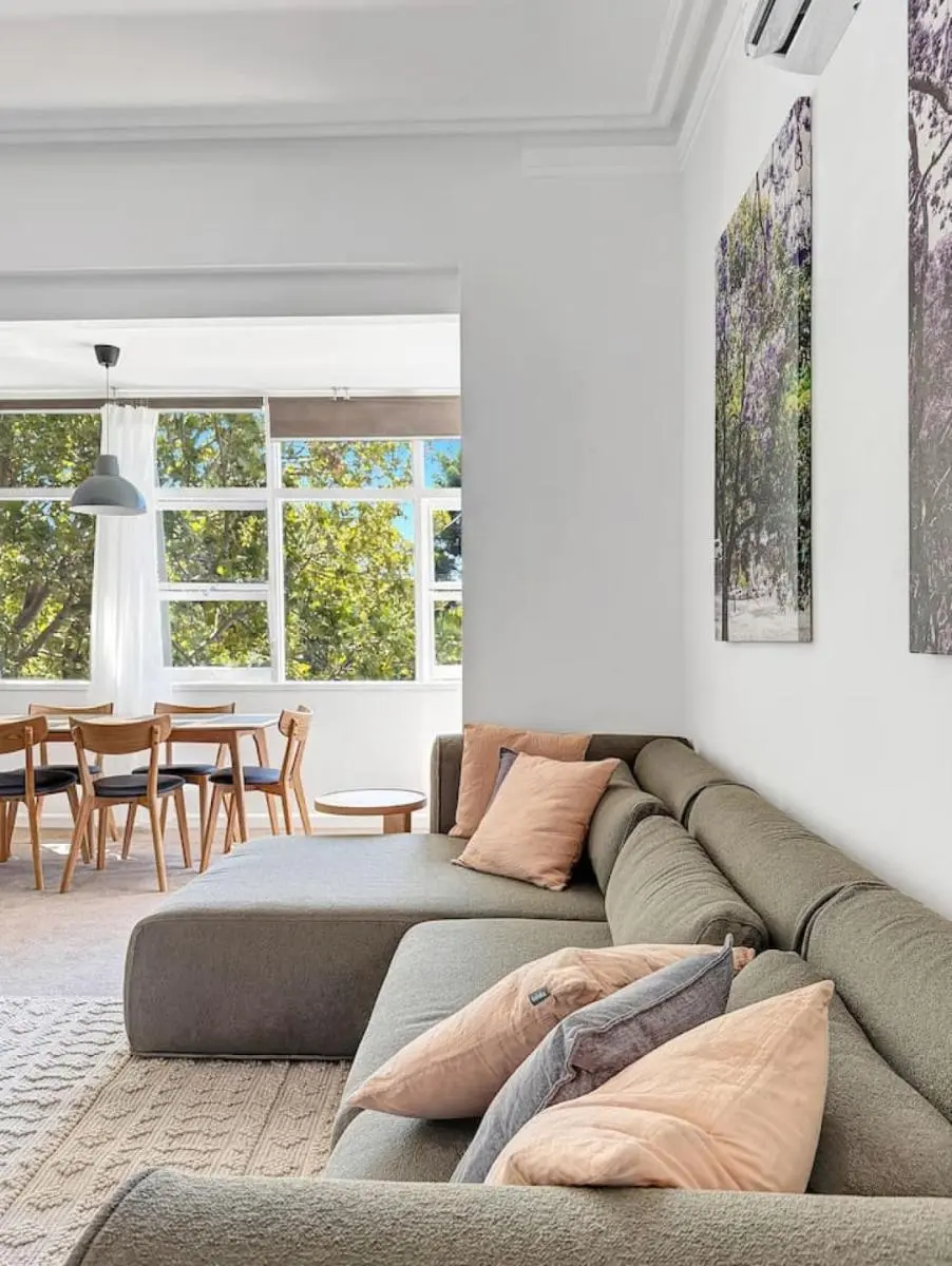 Image 3 of Serviced Luxury Condo, Parkside, moments to metro