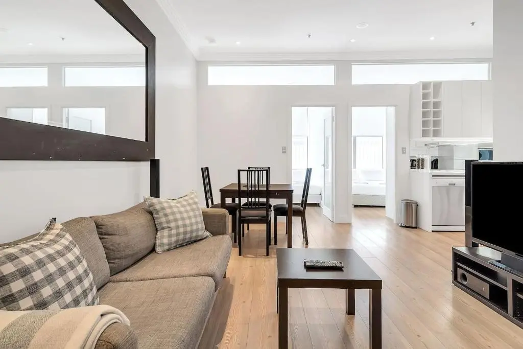 Image of ‘Simply Sydney’ City Living off Wharf Roadway