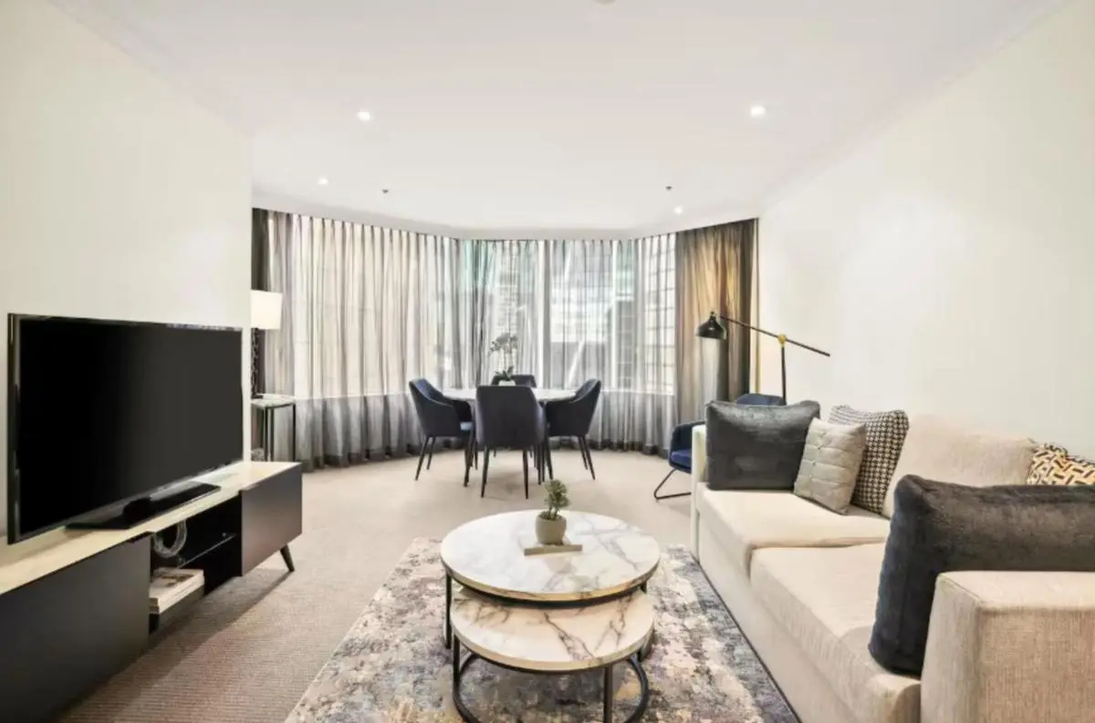 Image 1 of Spectacular Apartment with Harbour Bridge Views