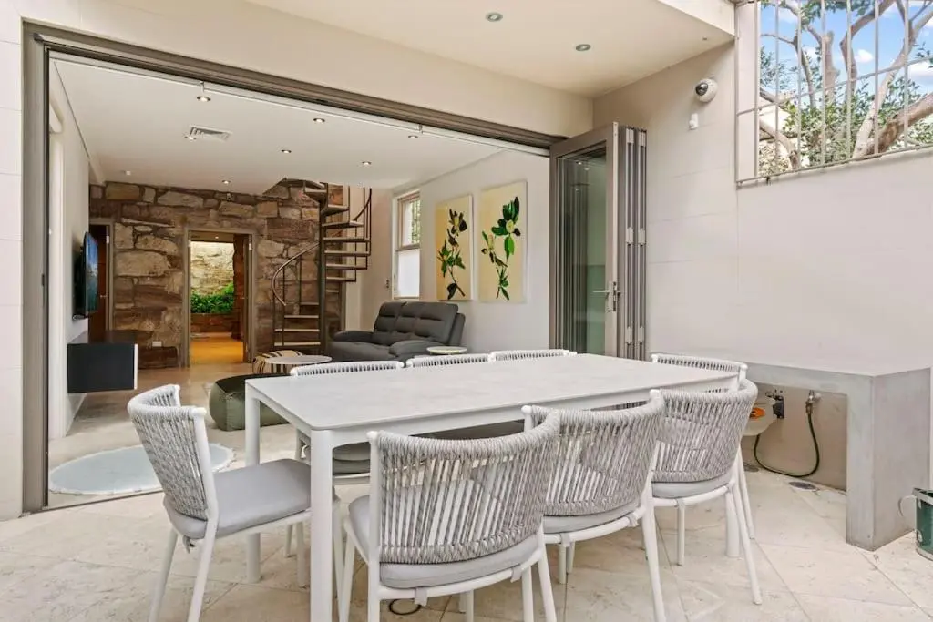 Image 3 of Spectacular views in Kirribilli