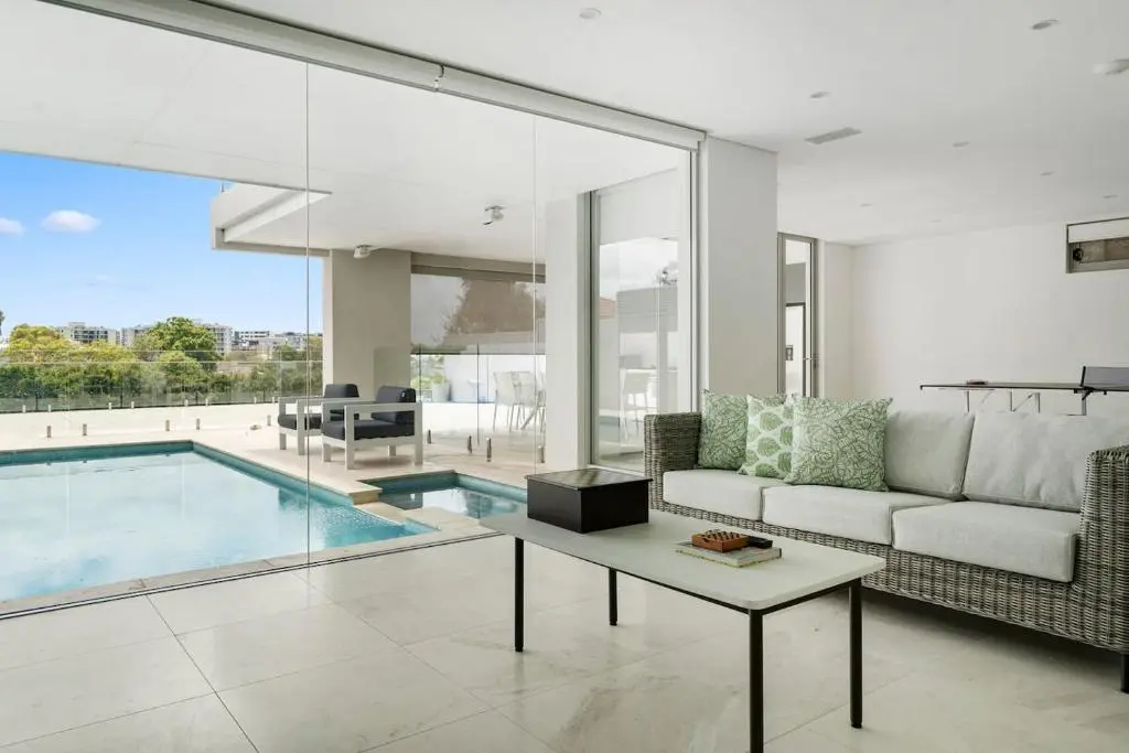 Image of ‘Starlight’ A Slice of the Hollywood Hills in Bexley