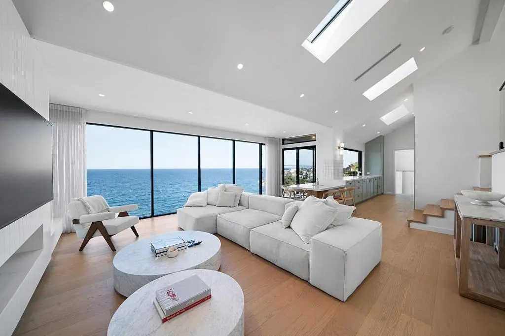 Image of Stunning 4BR Waterfront House with pool in Sth Coogee