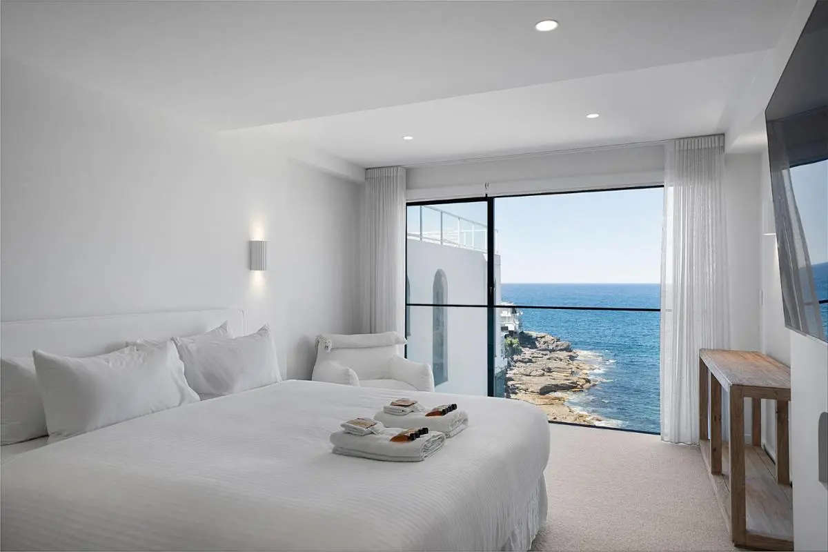 Image 1 of Stunning 4BR Waterfront House with pool in Sth Coogee