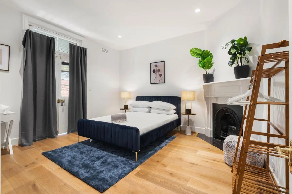 Image 1 of Stunning Terraced Apartment near the Sydney Opera House