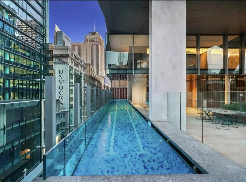 Image of Stylish 2 Bed in Central CBD with Pool, Gym & Sauna