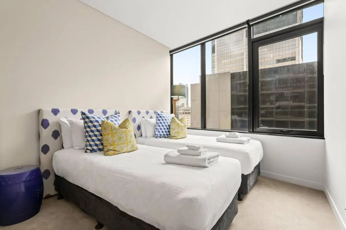 Image 1 of Stylish 2 Bed in Central CBD with Pool, Gym & Sauna