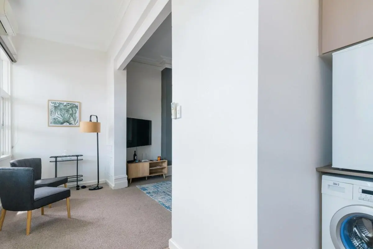 Image 4 of Sun Drenched Ground Floor Studio with Patio