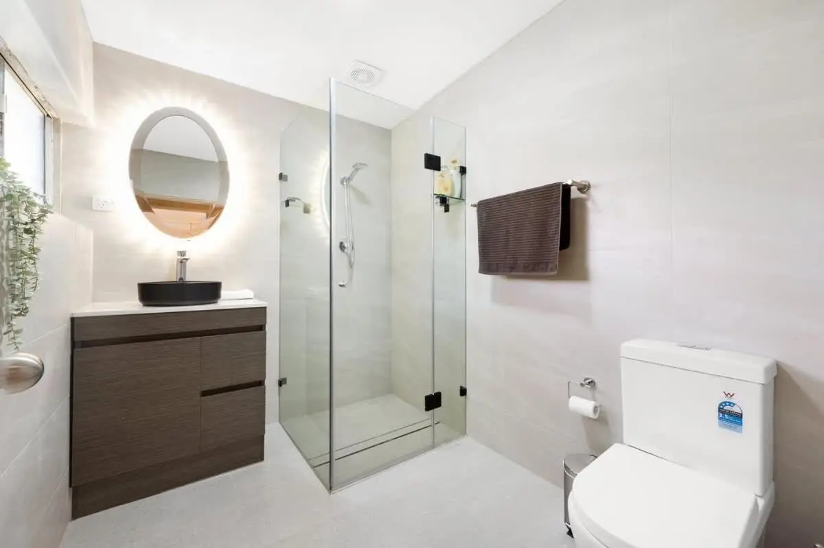 Image 6 of Sydney Burwood 4 bed next to Park Westfield train