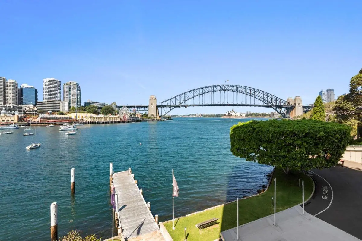 Image 4 of Sydney Harbourside Apartment