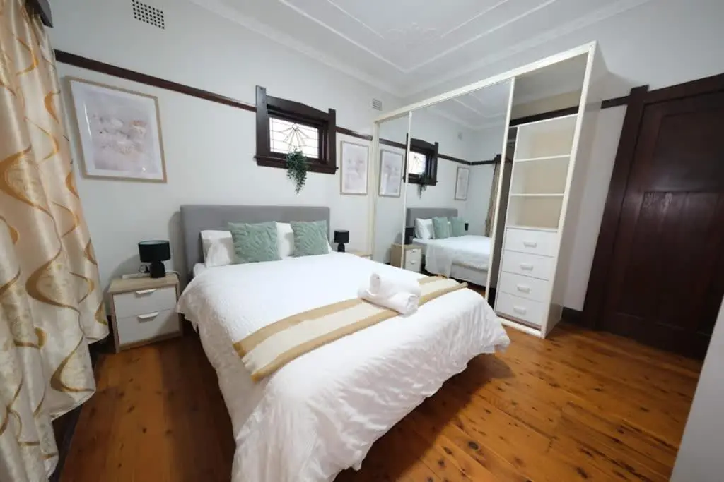 Image 4 of Sydney concord 4 Bed 3 bath close Burwood