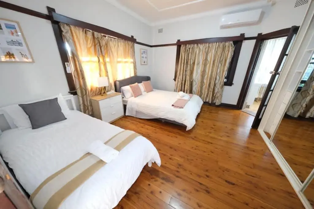 Image 5 of Sydney concord 4 Bed 3 bath close Burwood