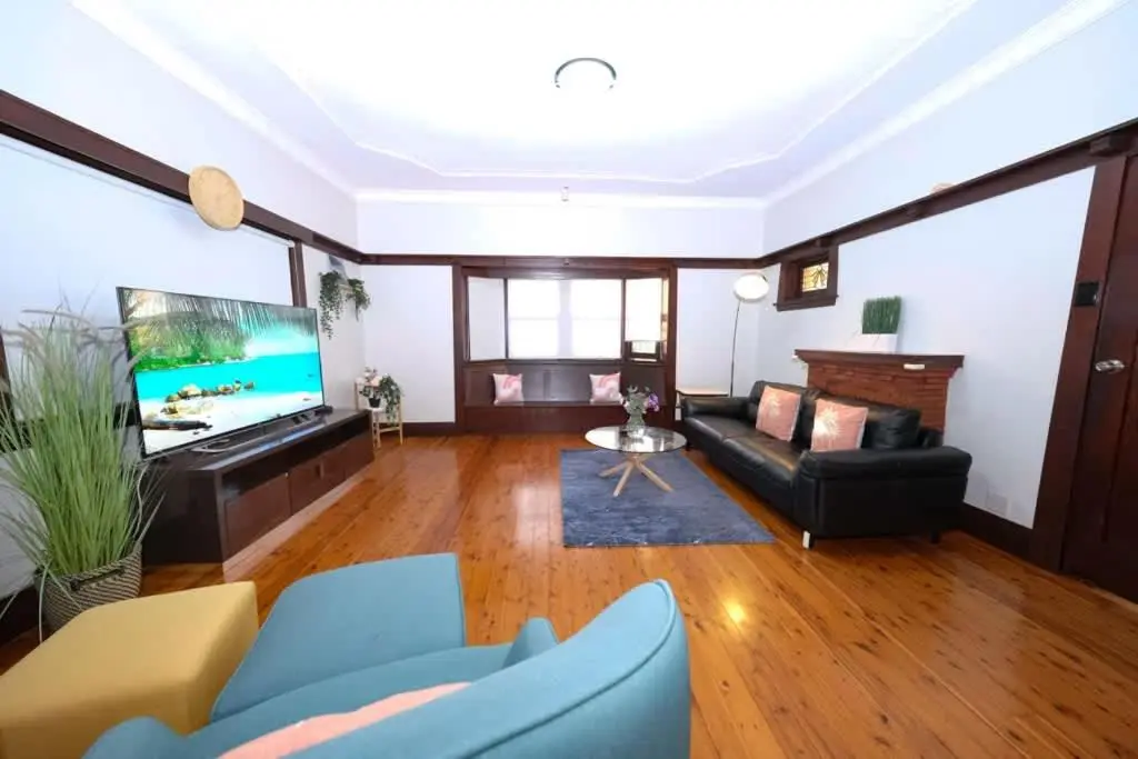 Image of Sydney concord 4 Bed 3 bath close Burwood