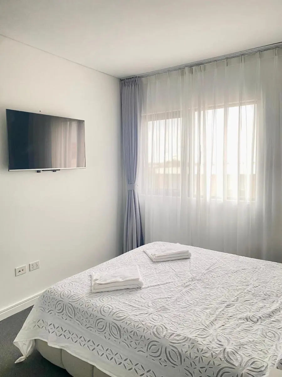 Image 3 of T8 Penthouse Suite