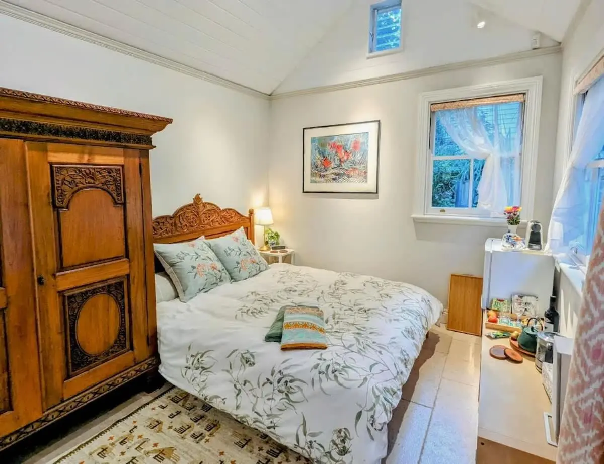 Image 5 of The Bath House cosy &luxe garden Cottage near CBD