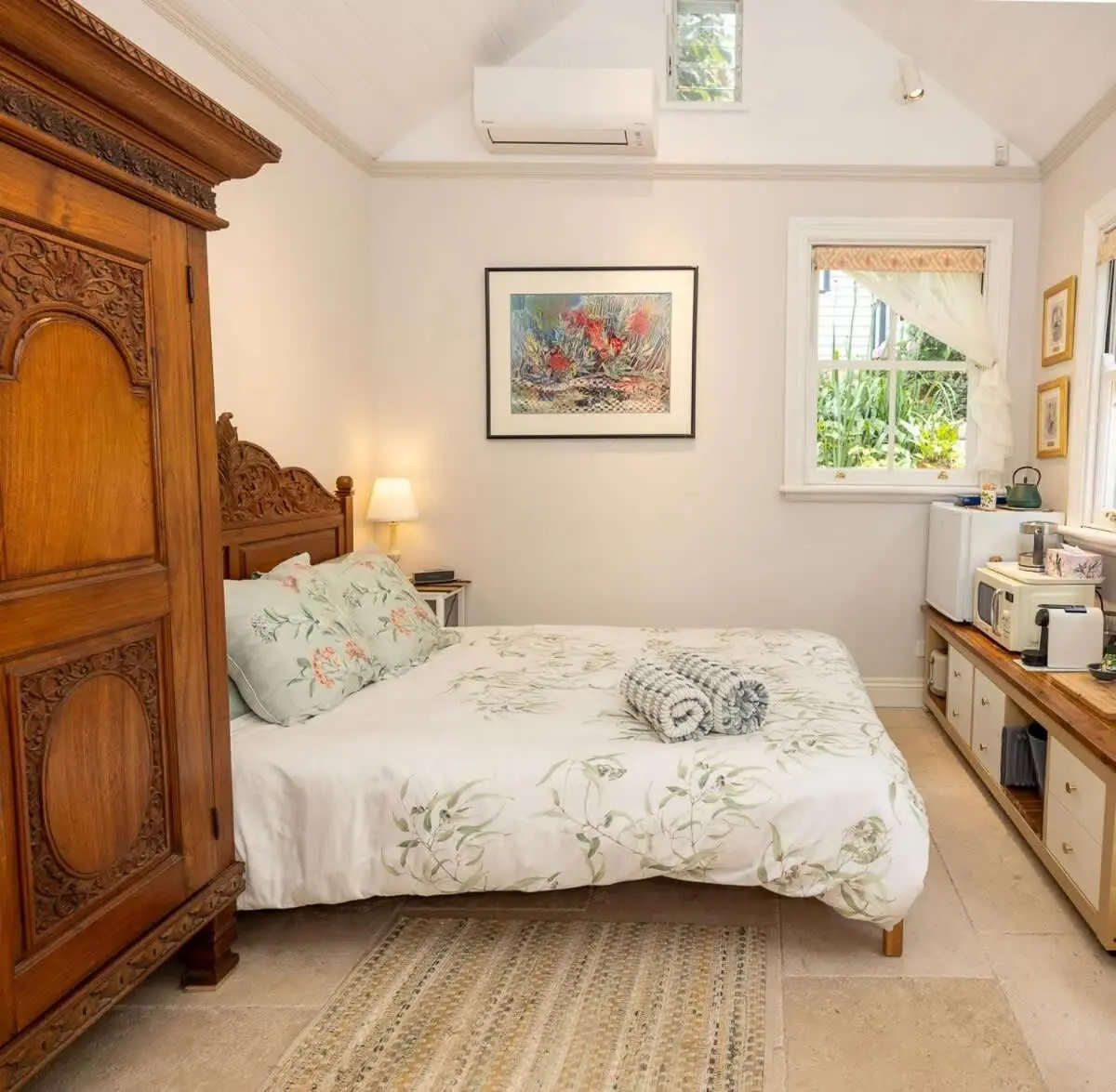 Image 1 of The Bath House cosy &luxe garden Cottage near CBD