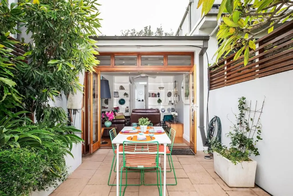 Image of The Henderson – A Classic Inner City Oasis