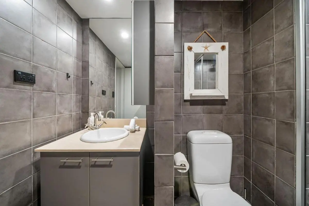 Image 2 of Urban Jungle Loft – A Leafy Alfresco Oasis