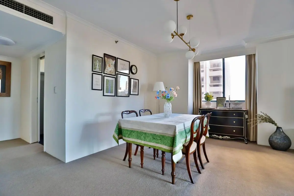 Image 4 of Vintage Charm 3BR Abode – Views丨 Parking丨Gym丨 Pool