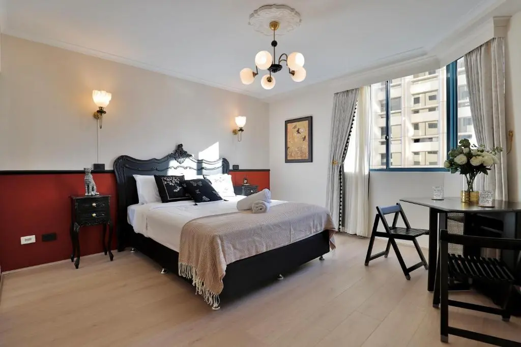 Image of Vintage Charm 3BR Abode – Views丨 Parking丨Gym丨 Pool