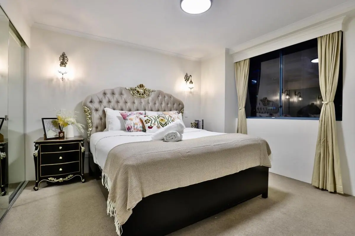 Image 2 of Vintage Charm 3BR Abode – Views丨 Parking丨Gym丨 Pool