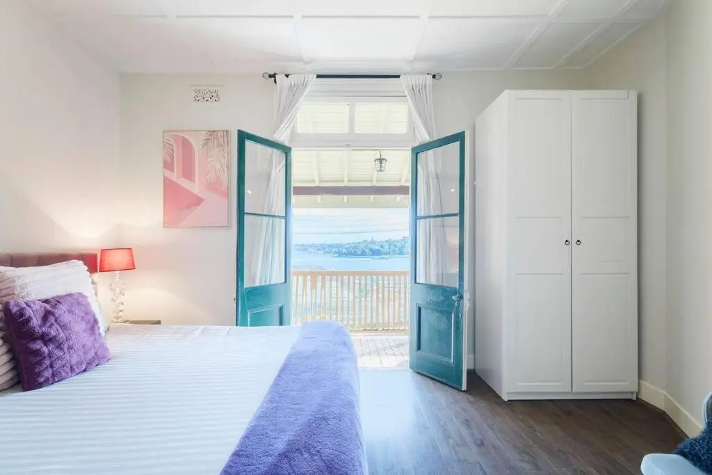 Image of Water front – KING 3 Room Rooftop The Rocks #E2