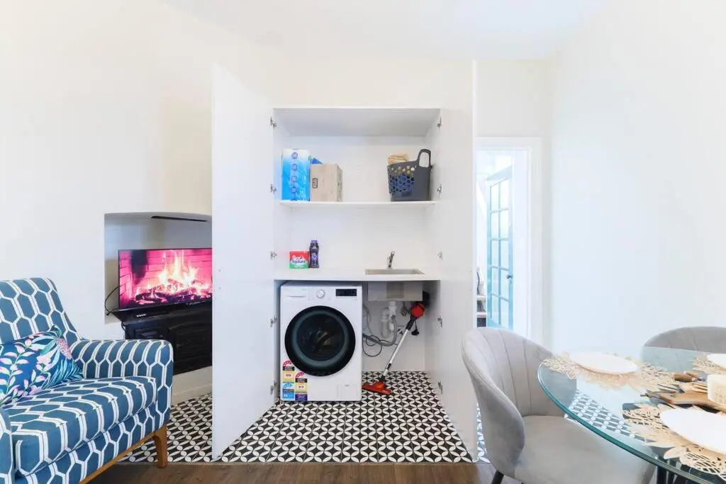 Image 4 of Water front – KING 3 Room Rooftop The Rocks #E2