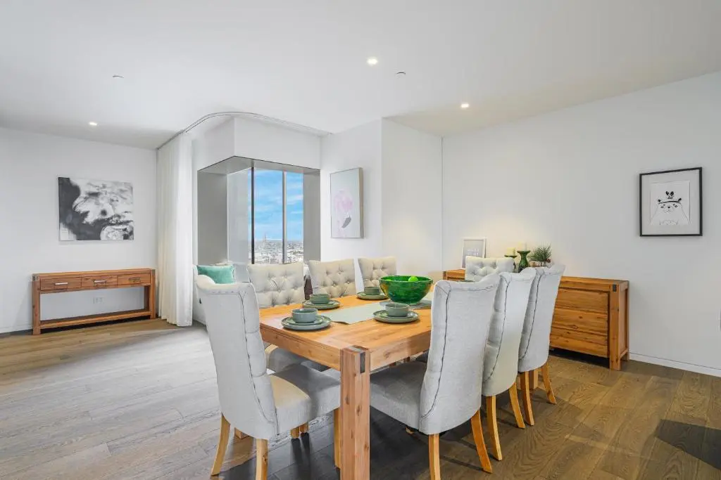 Image of Waterfront CBD luxury 3Br best view & 2 Parkings